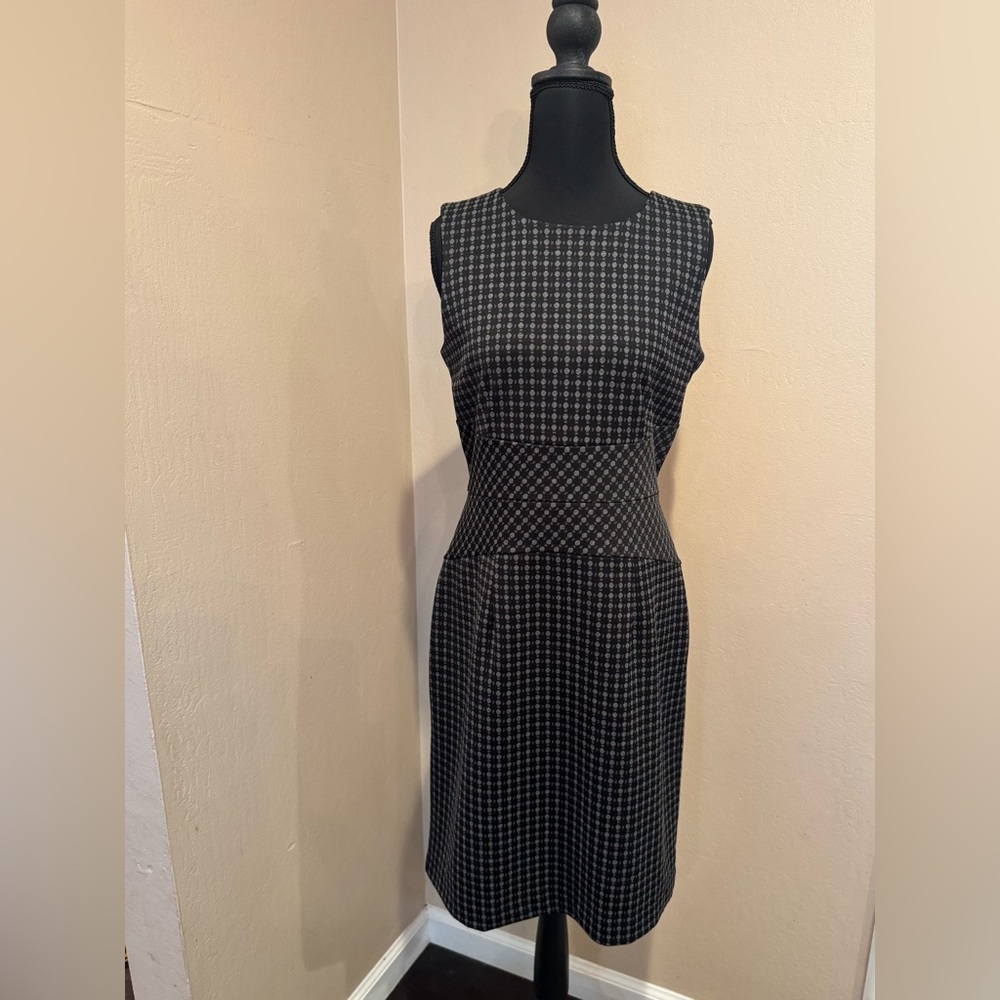 Banana Republic Vintage Like charcoal Patterned Midi Dress